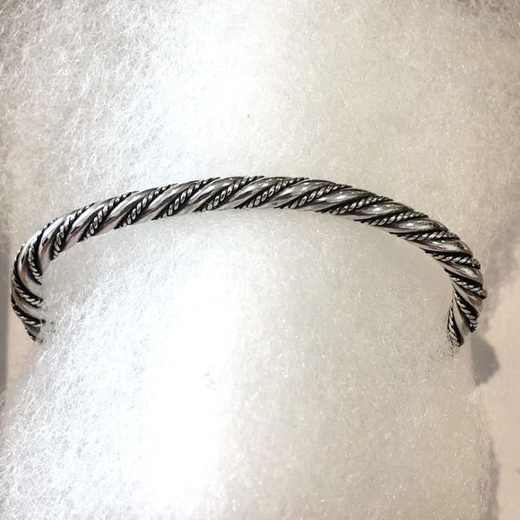 VINTAGE Sterling Silver Twisted Cuff Bangle Bracelet - Picture 8 of 8